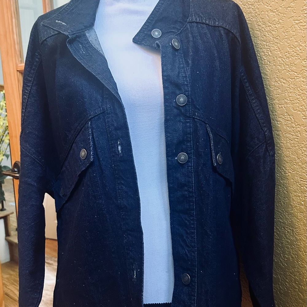 We The Free Dark Blue Jean Jacket - Picture 5 of 13